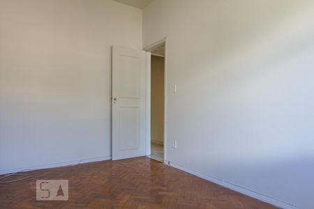 Apartamento à venda com 110m², 3 quartos e 1 vaga Apartamento à venda com 110m², 3 quartos e 1 vagaQuarto 2