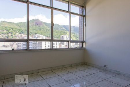 Sala de apartamento à venda com 3 quartos, 110m² em Tijuca, Rio de Janeiro