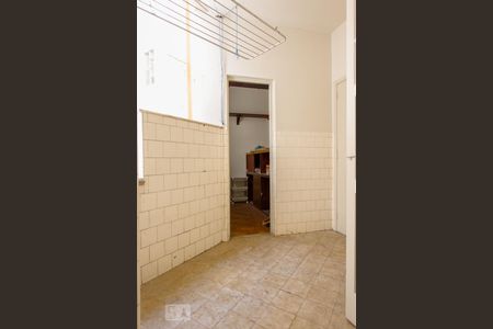 Apartamento à venda com 110m², 3 quartos e 1 vaga Apartamento à venda com 110m², 3 quartos e 1 vagaÁrea de Serviço