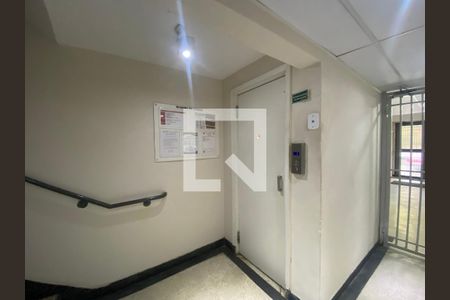 Apartamento à venda com 40m², 1 quarto e sem vagaÁrea comum