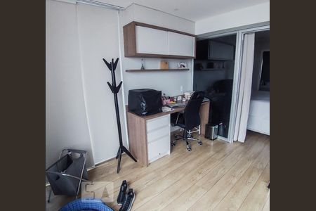 Apartamento à venda com 105m², 2 quartos e 2 vagasCloset da Suíte