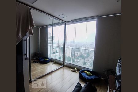 Apartamento à venda com 105m², 2 quartos e 2 vagasCloset da Suíte