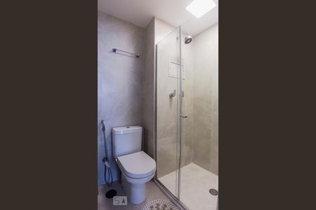 Apartamento à venda com 105m², 2 quartos e 2 vagasBanheiro