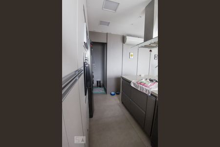 Apartamento à venda com 105m², 2 quartos e 2 vagasCozinha