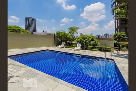 Apartamento para alugar com 34m², 1 quarto e 2 vagasÁrea comum - Piscina