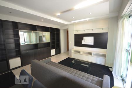 Apartamento para alugar com 82m², 2 quartos e 1 vagaSala