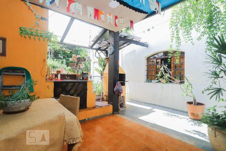 Casa à venda com 420m², 4 quartos e 4 vagasChurrasqueira