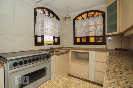 Casa à venda com 420m², 4 quartos e 4 vagasCozinha