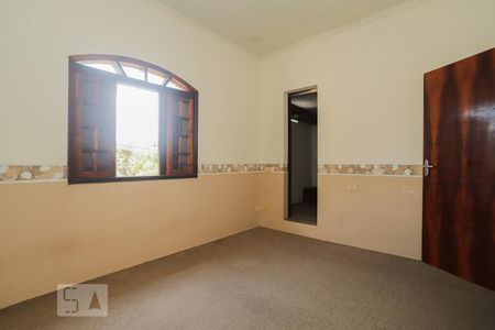 Casa à venda com 420m², 4 quartos e 4 vagasQuarto 3 - Suíte