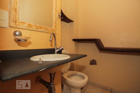 Casa à venda com 420m², 4 quartos e 4 vagasLavabo