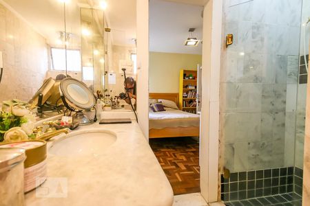 Apartamento à venda com 105m², 3 quartos e 1 vagaBanheiro da Suíte