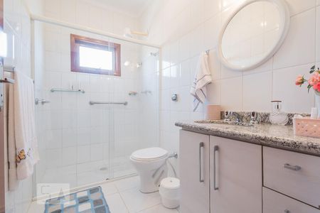 Casa à venda com 200m², 3 quartos e 2 vagasBanheiro 1