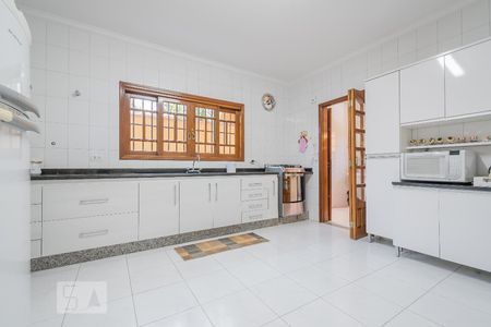 Casa à venda com 200m², 3 quartos e 2 vagasCozinha