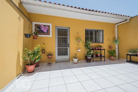 Casa à venda com 200m², 3 quartos e 2 vagasQuintal