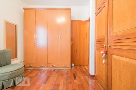 Casa à venda com 200m², 3 quartos e 2 vagasQuarto 2