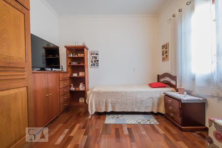 Casa à venda com 200m², 3 quartos e 2 vagasQuarto 2