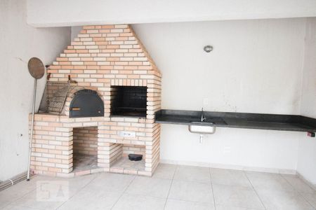 Apartamento para alugar com 73m², 2 quartos e 2 vagas Apartamento para alugar com 73m², 2 quartos e 2 vagasÁrea comum - Churrasqueira