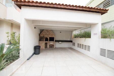 Apartamento para alugar com 73m², 2 quartos e 2 vagas Apartamento para alugar com 73m², 2 quartos e 2 vagasÁrea comum - Churrasqueira