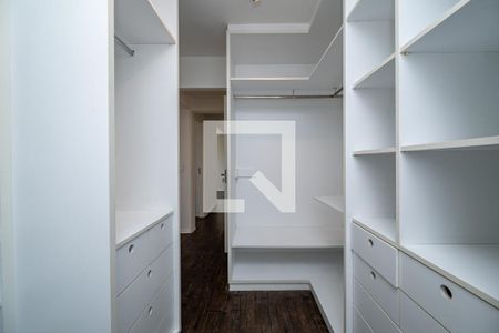 Suíte de apartamento para alugar com 2 quartos, 123m² em Vila Paulista, São Paulo