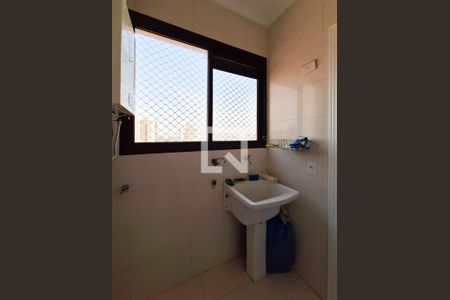 Apartamento para alugar com 106m², 3 quartos e 2 vagas Apartamento para alugar com 106m², 3 quartos e 2 vagasÁrea de Serviço