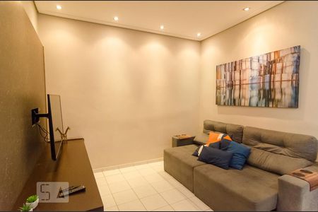 Sala de casa à venda com 2 quartos, 115m² em Parque Jabaquara, São Paulo