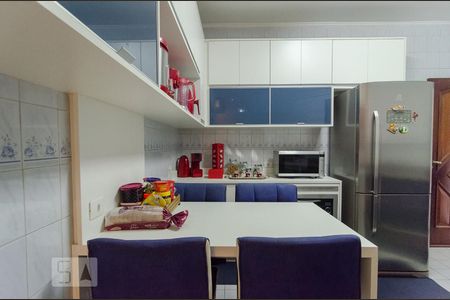Casa à venda com 115m², 2 quartos e 3 vagasCozinha