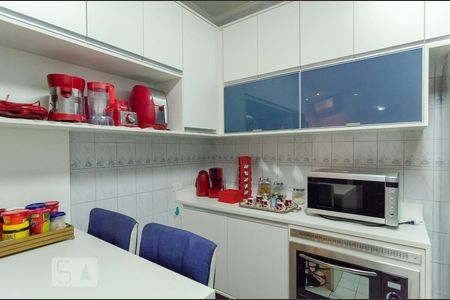 Casa à venda com 115m², 2 quartos e 3 vagasCozinha