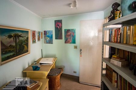 Casa à venda com 294m², 3 quartos e 4 vagasEscritório