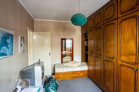 Casa à venda com 294m², 3 quartos e 4 vagasQuarto 2