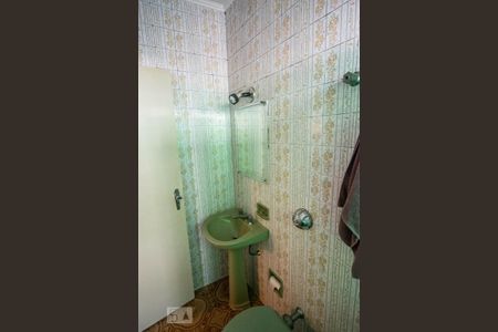 Casa à venda com 294m², 3 quartos e 4 vagasBanheiro da Suíte