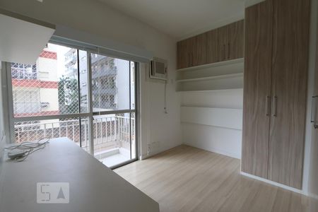 Apartamento à venda com 92m², 2 quartos e 1 vagaquarto 2