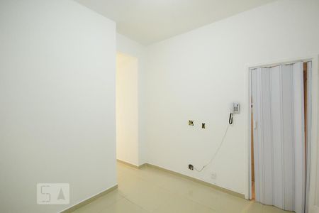 Sala de apartamento para alugar com 1 quarto, 35m² em Copacabana, Rio de Janeiro