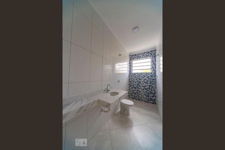 Banheiro  de apartamento à venda com 3 quartos, 108m² em Parque Novo Oratório, Santo André