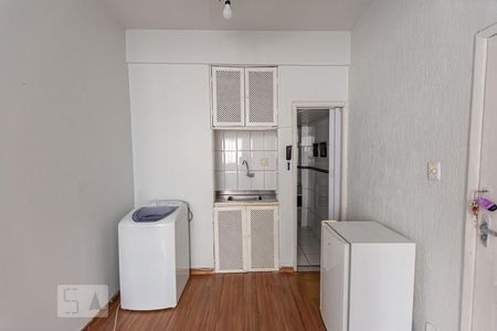 Cozinha  de kitnet/studio para alugar com 1 quarto, 30m² em Icaraí, Niterói