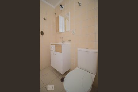 Banheiro de apartamento para alugar com 2 quartos, 63m² em Parada Inglesa, São Paulo