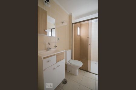 Banheiro de apartamento para alugar com 2 quartos, 63m² em Parada Inglesa, São Paulo