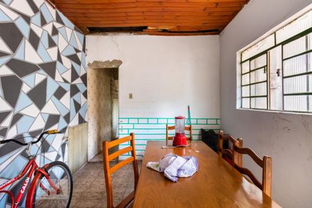 Casa à venda com 502m², 6 quartos e 3 vagasQuarto 2