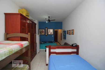 Sala de kitnet/studio à venda com 1 quarto, 30m² em Centro, Rio de Janeiro