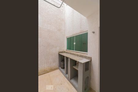 Casa de condomínio para alugar com 74m², 2 quartos e 2 vagas Casa de condomínio para alugar com 74m², 2 quartos e 2 vagasÁrea de Serviço