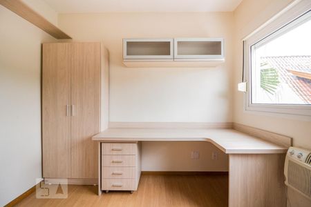 Dormitório2 de apartamento para alugar com 3 quartos, 69m² em Ipanema, Porto Alegre