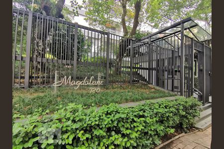 Apartamento para alugar com 90m², 3 quartos e 2 vagas Apartamento para alugar com 90m², 3 quartos e 2 vagasFachada e portaria