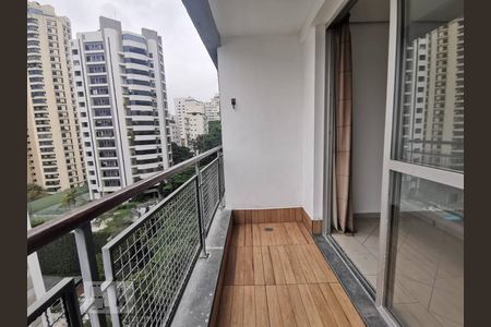 varanda de apartamento para alugar com 3 quartos, 90m² em Real Parque, São Paulo