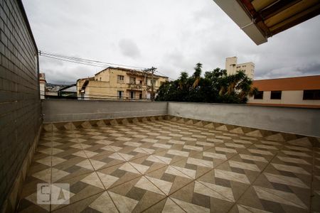 Apartamento para alugar com 110m², 2 quartos e 2 vagas Apartamento para alugar com 110m², 2 quartos e 2 vagasVaranda