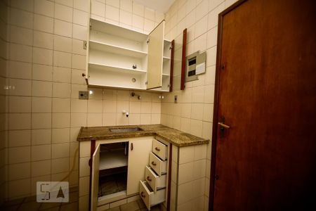 Apartamento para alugar com 110m², 2 quartos e 2 vagas Apartamento para alugar com 110m², 2 quartos e 2 vagasCozinha