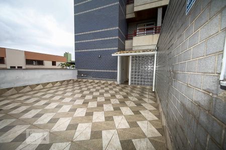 Apartamento para alugar com 110m², 2 quartos e 2 vagas Apartamento para alugar com 110m², 2 quartos e 2 vagasVaranda