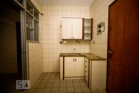 Apartamento para alugar com 110m², 2 quartos e 2 vagas Apartamento para alugar com 110m², 2 quartos e 2 vagasCozinha