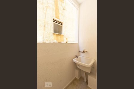 Apartamento para alugar com 58m², 2 quartos e sem vagaÁrea de Serviço