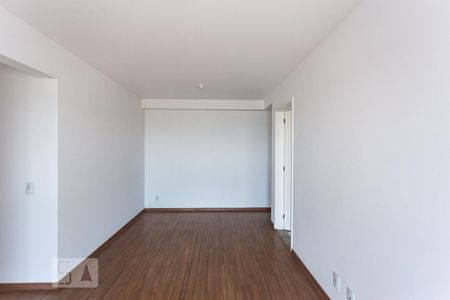 Sala de apartamento para alugar com 3 quartos, 82m² em Vila Sônia, São Paulo