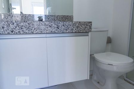Banheiro de apartamento à venda com 2 quartos, 48m² em Liberdade, São Paulo