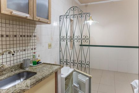 Apartamento para alugar com 60m², 2 quartos e sem vagaCozinha 